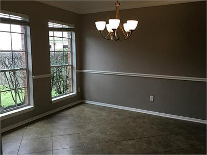 Building Photo - 22931 Palm Trail Dr