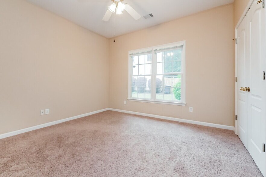 Building Photo - 1763 Macy Ln