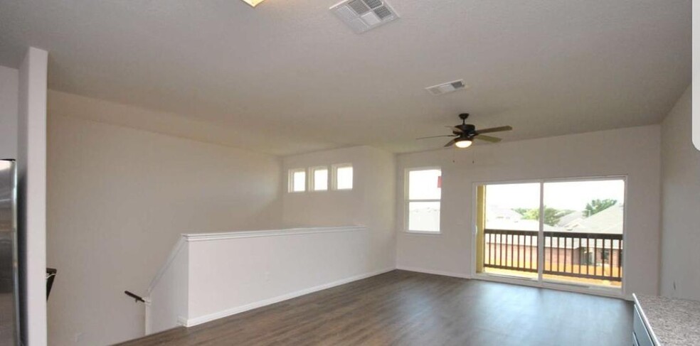 Interior Photo - Star Ranch Townhomes