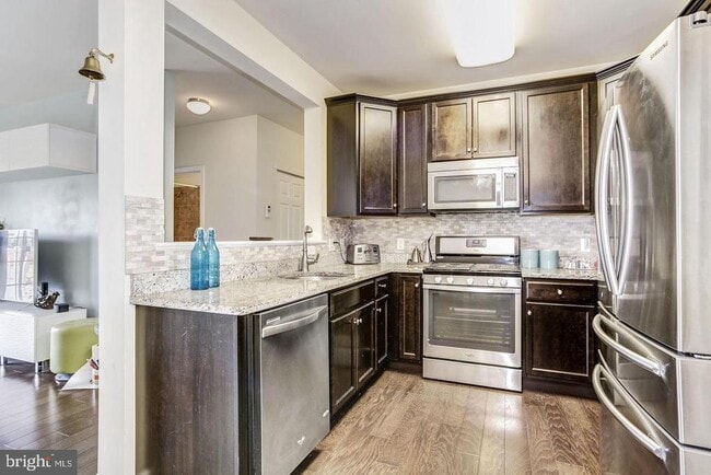 Building Photo - 4525 Champions Run