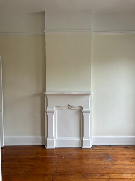 Original fireplace - 611 S 3rd St