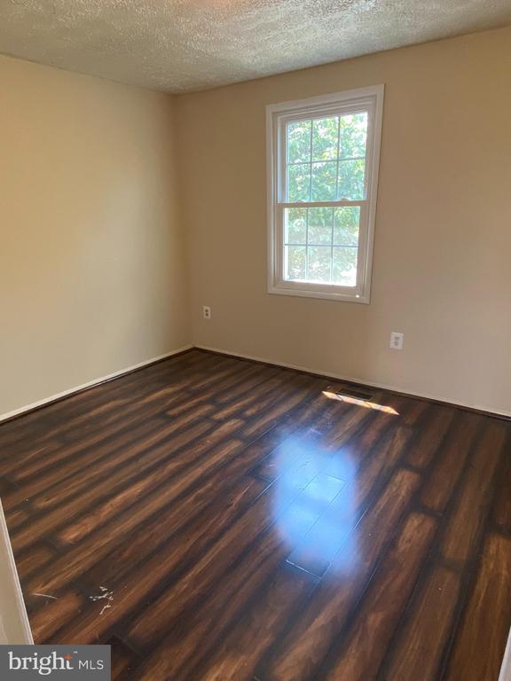 Building Photo - 1772 Springfield Ln
