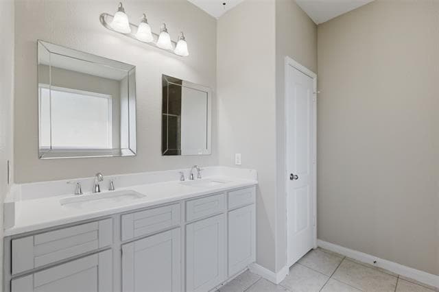 Building Photo - 2136 Mulberry Dr