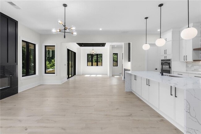 Building Photo - 2278 Tally Dr