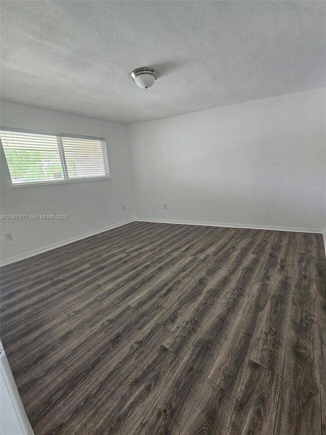 Building Photo - 7470 Miami Lakes Dr