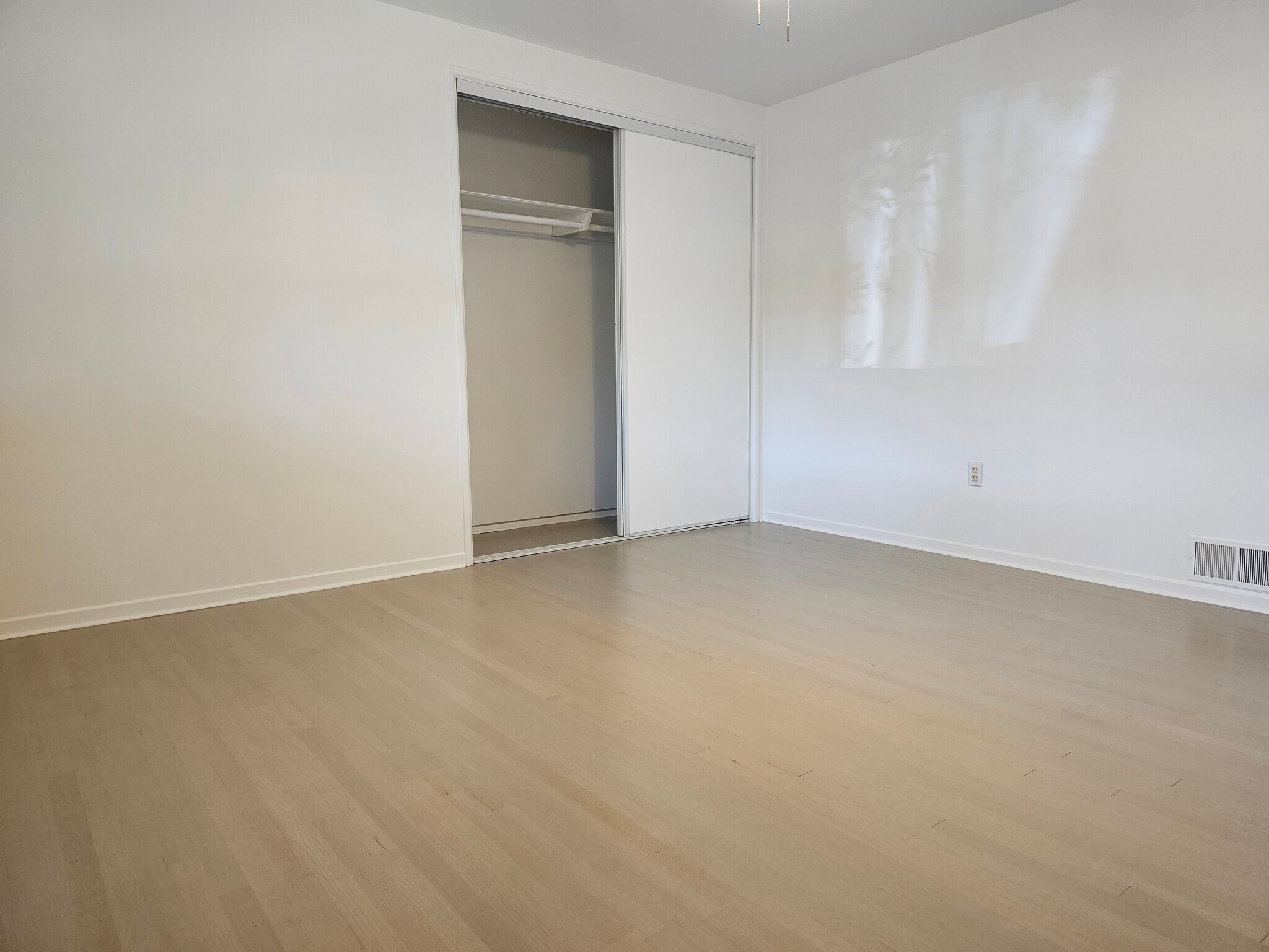 Building Photo - 777 Neptune Ave