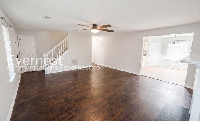 Building Photo - 251 Cobblestone Ln
