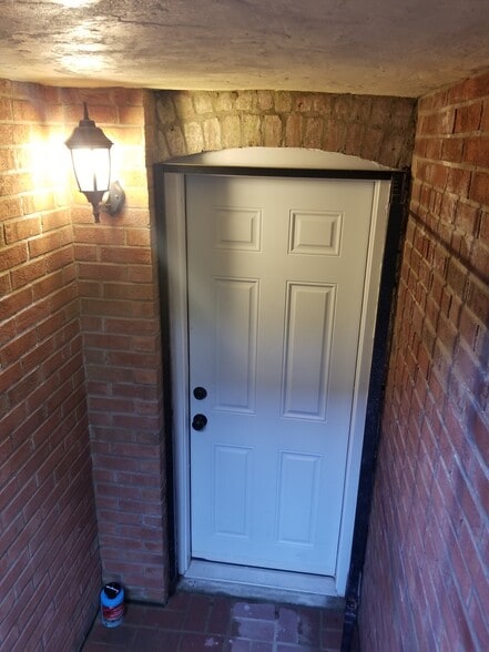 entrance to backyard and exit to a beautiful alley - 1023 Columbia Rd NW