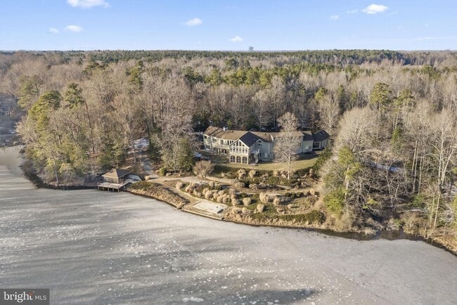 Building Photo - 3535 Meadow Rd