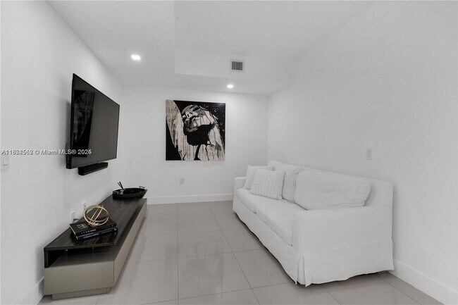 Building Photo - 7751 NW 107th Ave