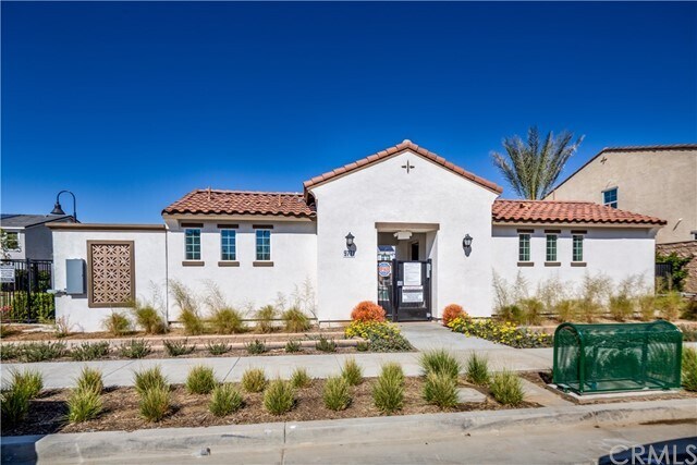 Building Photo - 9768 Solonia St