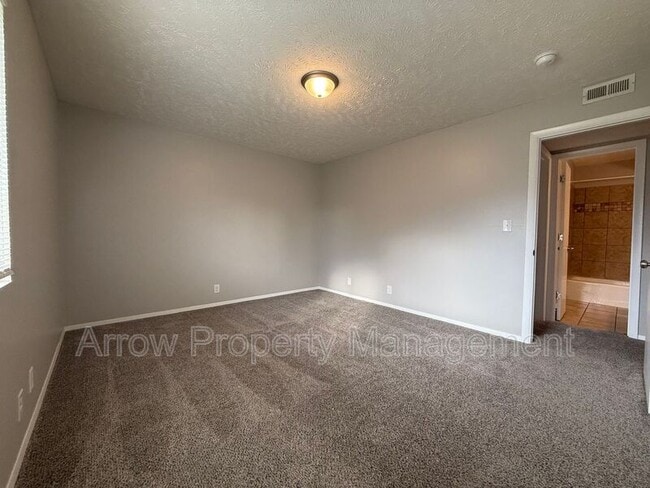 Building Photo - 4541 Tranquility Dr