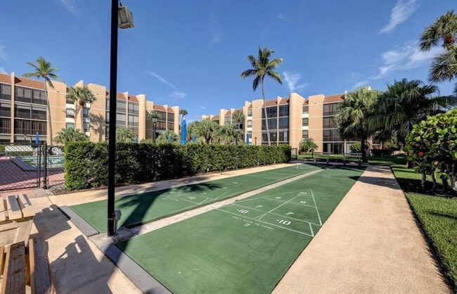 Building Photo - 3442 NE Causeway Blvd