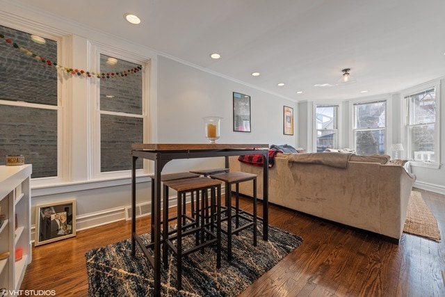 Building Photo - 2224 W Melrose St