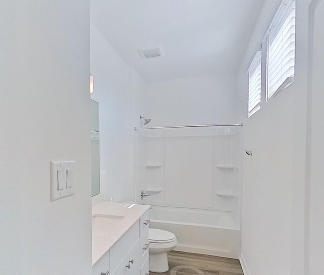 Building Photo - 22700 Elyson Falls Dr