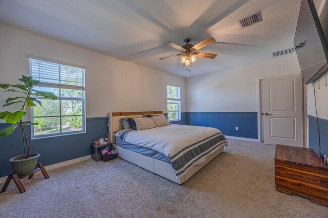 Building Photo - 2460 Timber Forest Dr