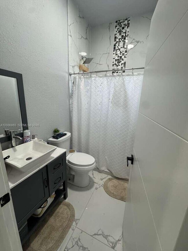 Building Photo - 25 NW 193rd St