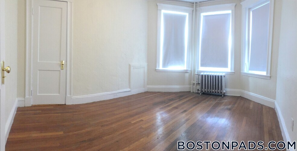 Building Photo - 1171 Boylston St