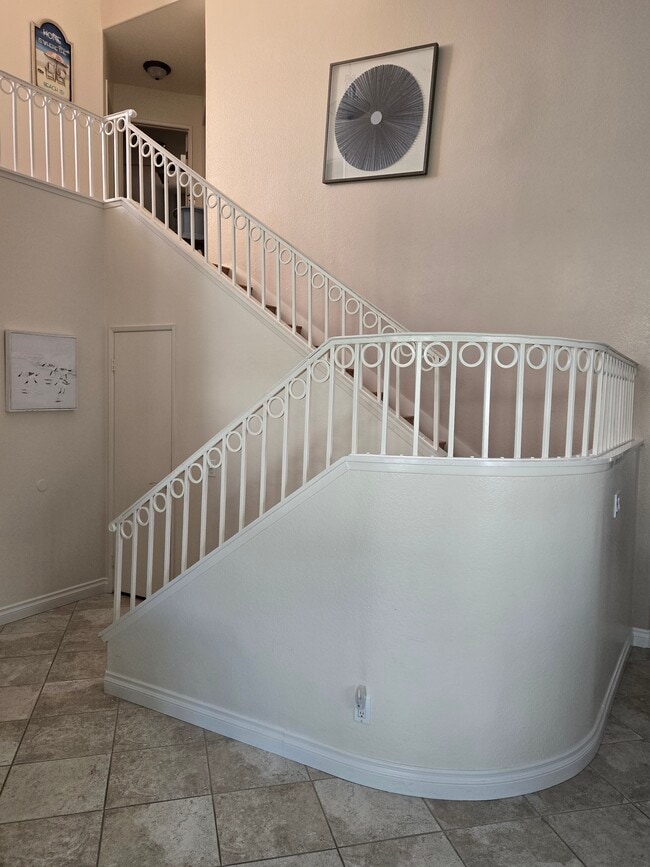 Staircase - 1446 Portofino Dr