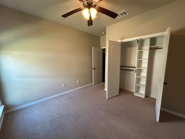 Building Photo - 15623 Shady Brook Ln