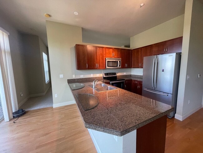 Primary Photo - Stylish & Spacious 2-Bedroom Loft-Style Re...