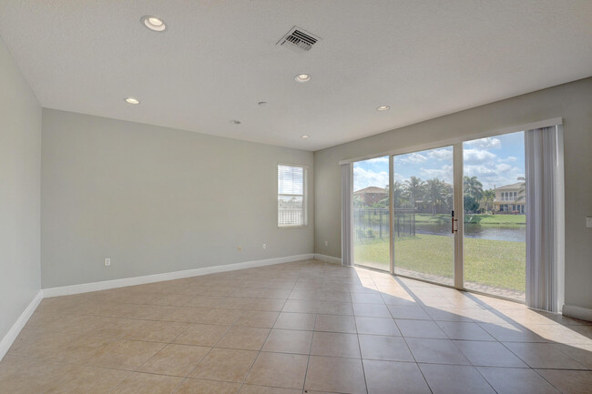 Building Photo - 9864 Woolworth Ct