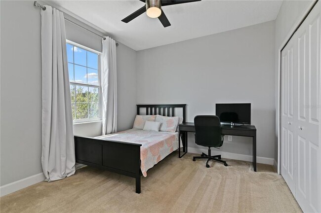 Building Photo - 2180 Rush Bay Wy