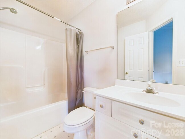 Building Photo - 609 Mountainwater Dr