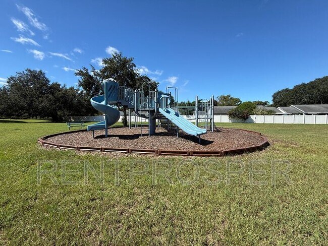 Building Photo - 8340 Le Mesa St