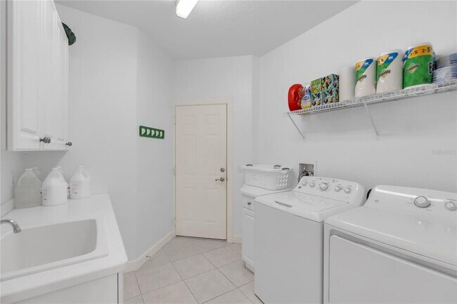 Building Photo - 5405 46th Ct W