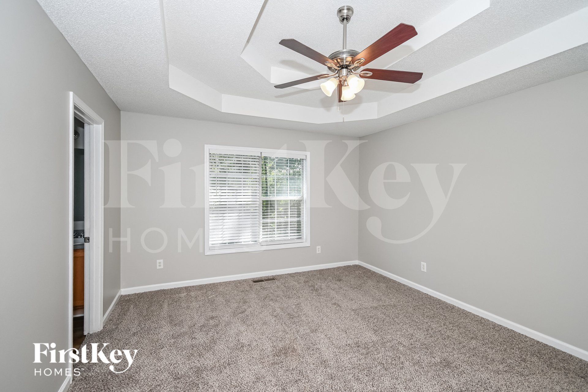 Building Photo - 7775 Poppy Dr