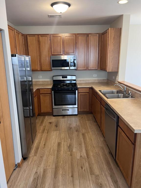 Building Photo - 5111 Freeport Ct