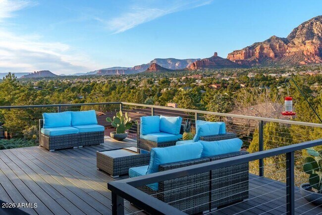 Building Photo - Spectacular, Panoramic Red Rock Views in West Sedona