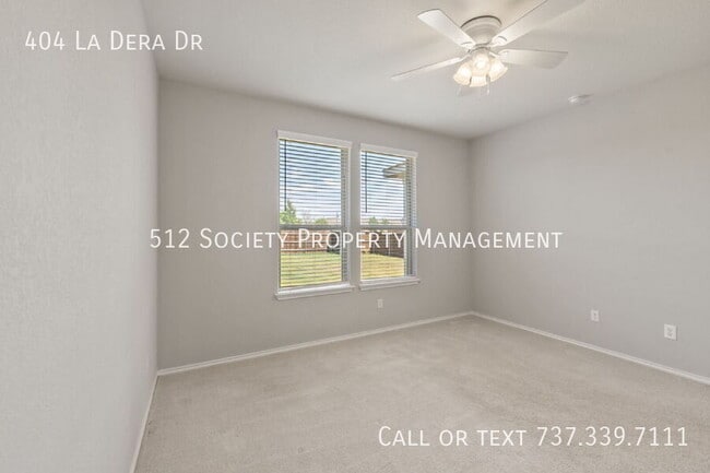 Building Photo - 404 La Dera Dr