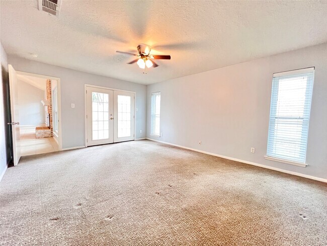 Building Photo - 11407 Briar Rose Dr