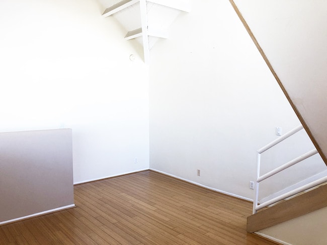 Building Photo - 1 Buccaneer St