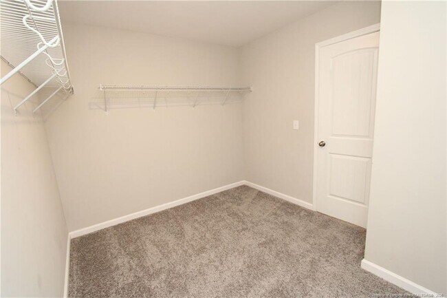 Building Photo - 1043 Myers Point Dr