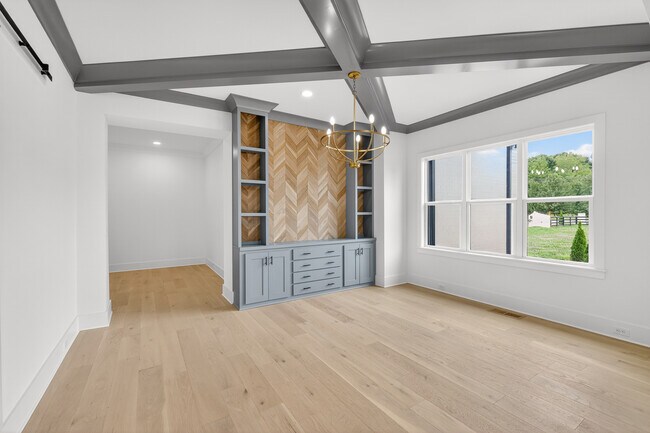Building Photo - 360 Rucker Rd