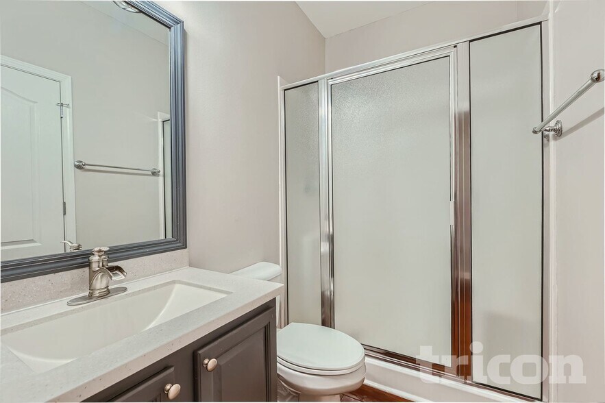 Building Photo - 83 Cross Pointe Ct