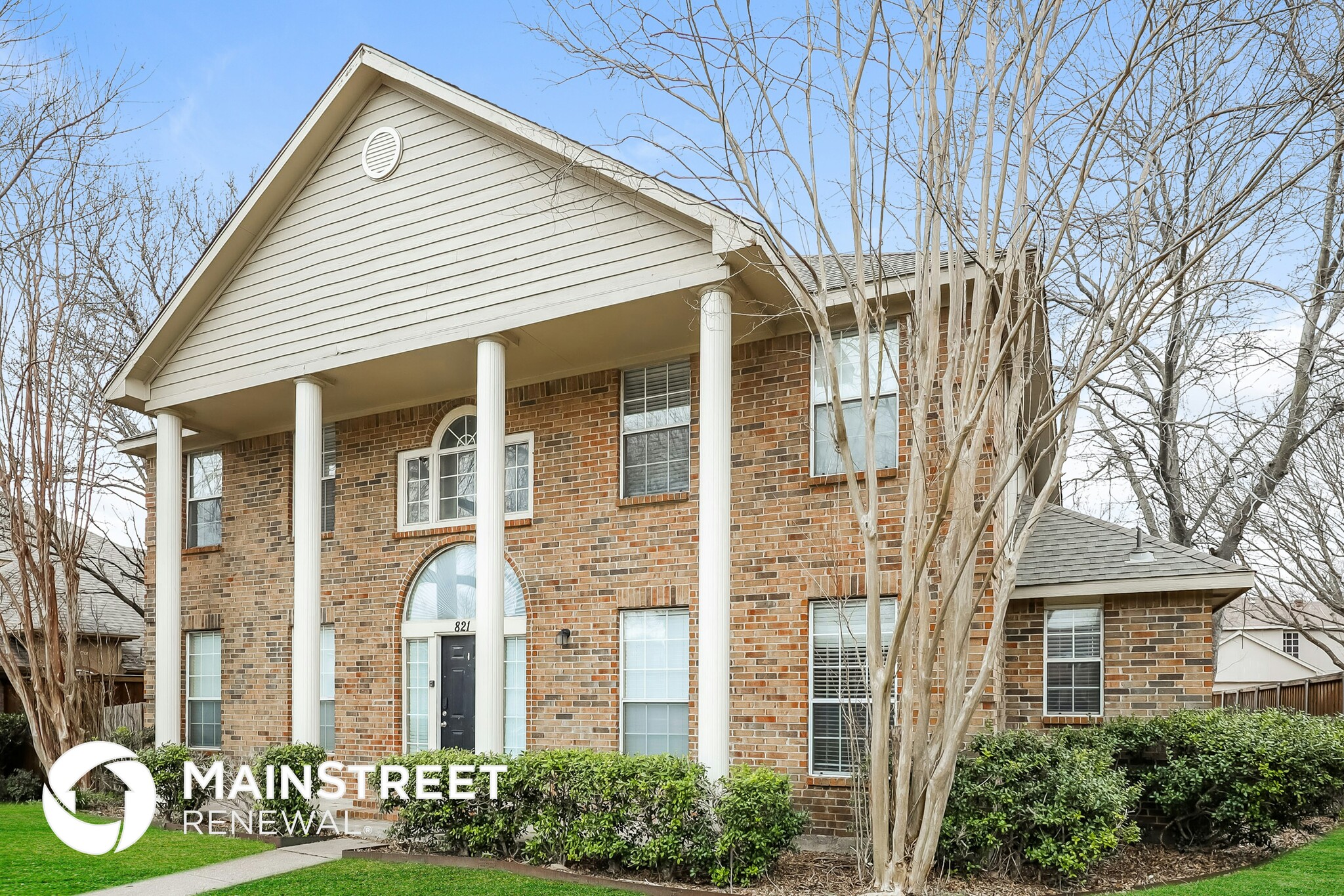Building Photo - 821 Courson Dr