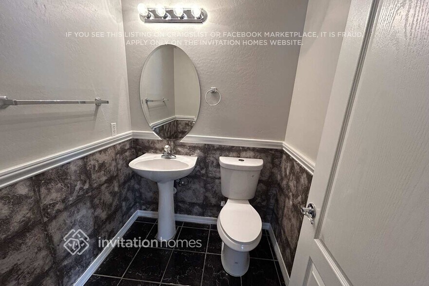 Building Photo - 22959 W Papago St