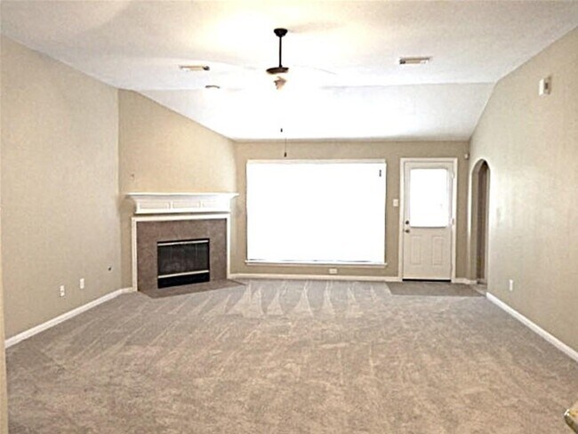 Building Photo - 4713 Honey Creek Ct