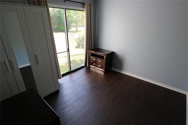 Building Photo - 5424 Saddlebrook Way