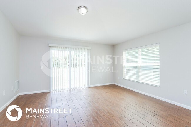 Building Photo - 3051 Fitzpatrick Ave