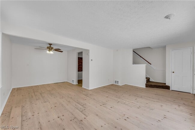 Building Photo - 19518 Shakerwood Rd