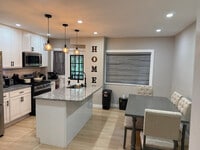 Building Photo - 3050 Grantley Ave