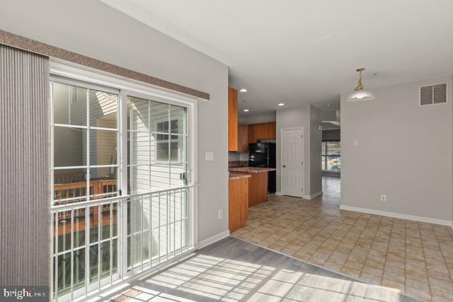 Building Photo - 722 Cardiff Cir