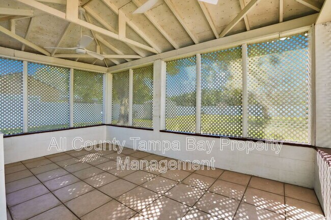 Building Photo - 1106 W Peninsular St