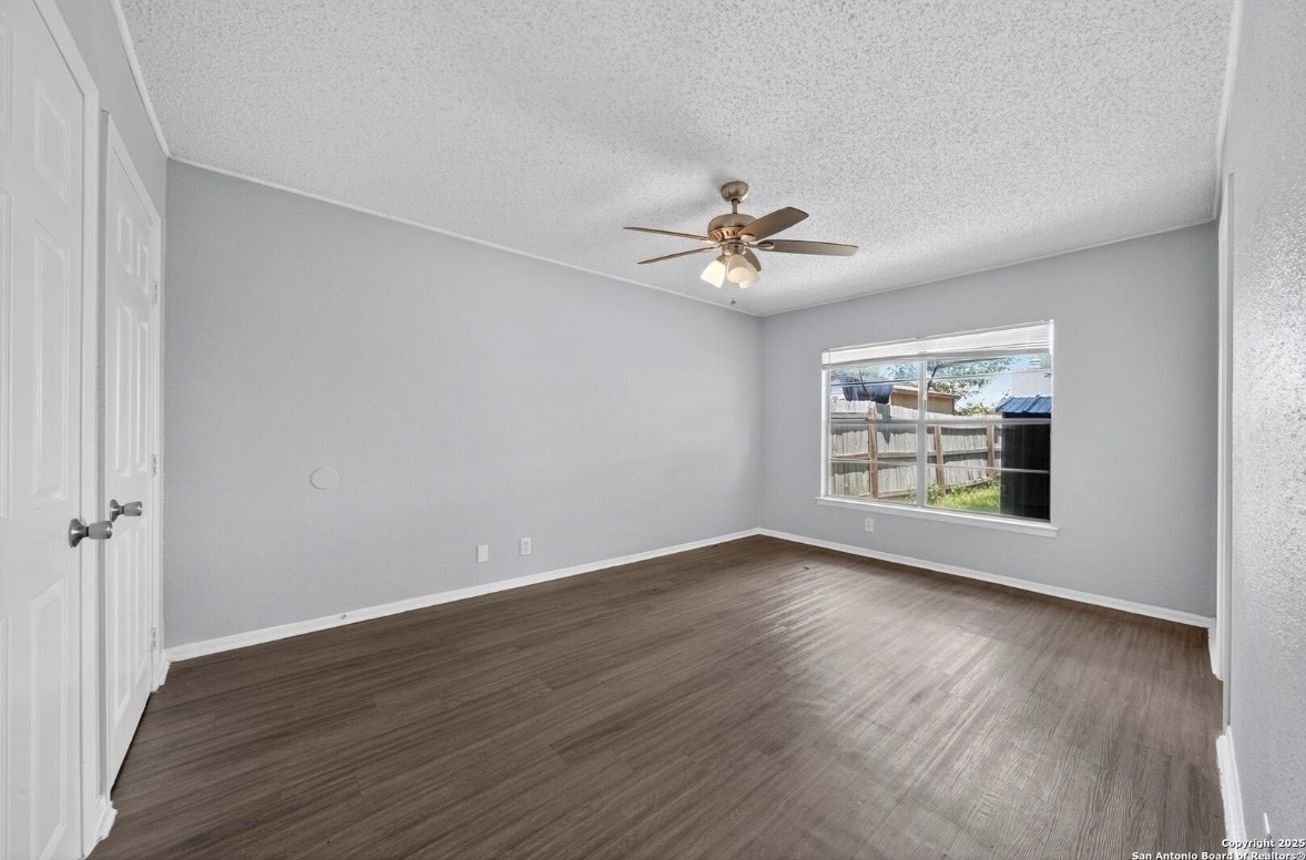 Building Photo - 4883 Aspen Wood Dr,