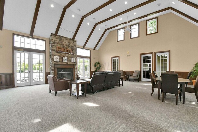 Building Photo - 5967 Canyon Creek Dr